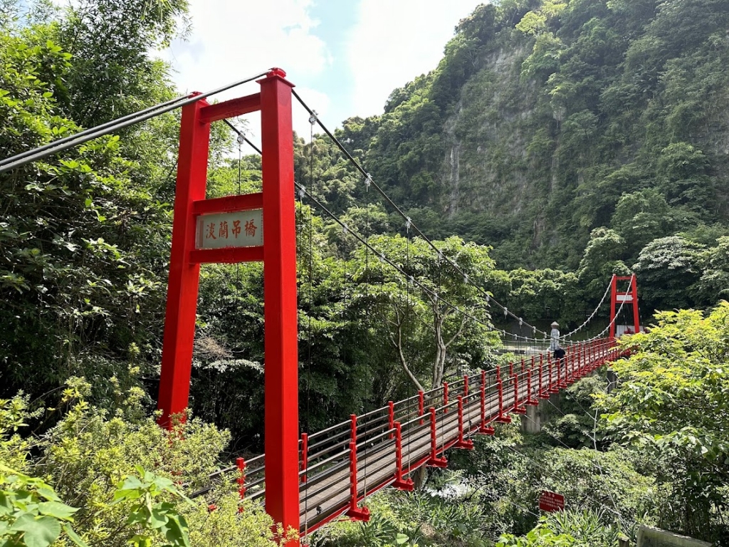 新北市石碇淡蘭吊橋