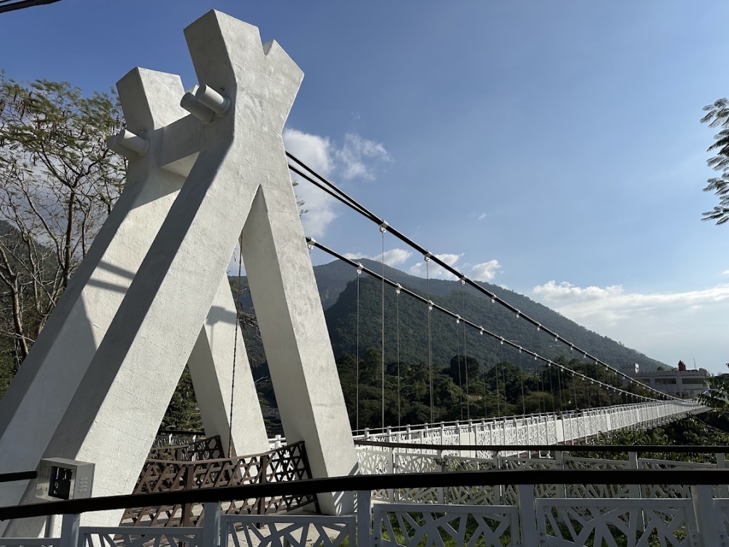 高雄六龜成功吊橋