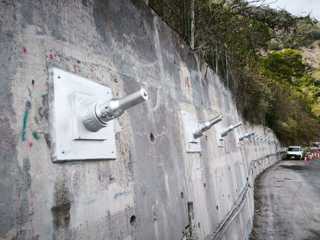 屏31線5K邊坡地錨工程